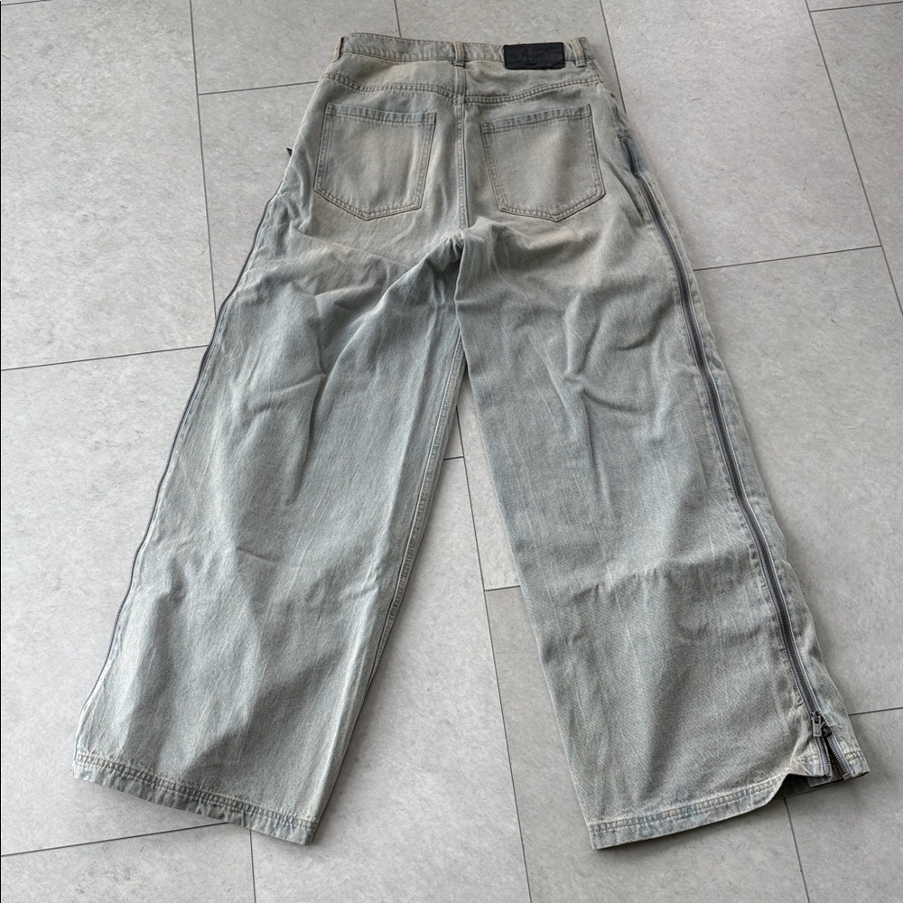 adidas Wide-Leg Jeans in Washed- US30 - Picture 5 of 5